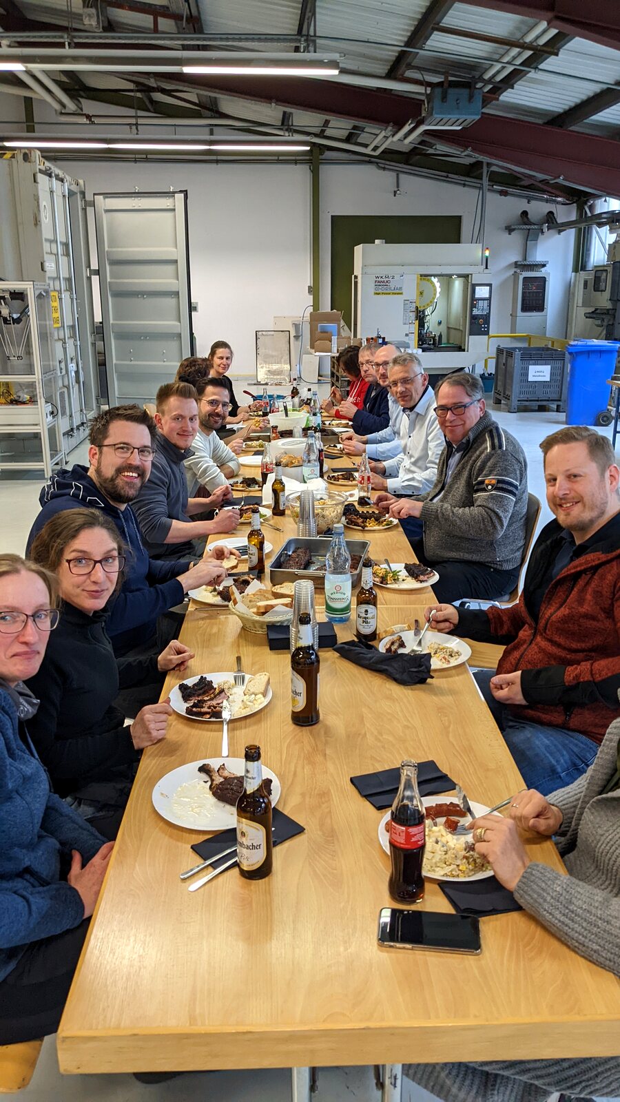 Das Team der marloth GmbH beim gemeinsamen Mittagessen in Köln